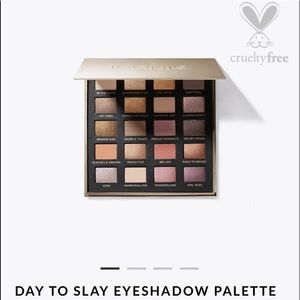 New! ICONIC London Day to Slay Eyeshadow Palette